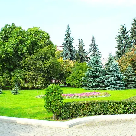 Апартаменты Luxe Na Plosche Pobedy *